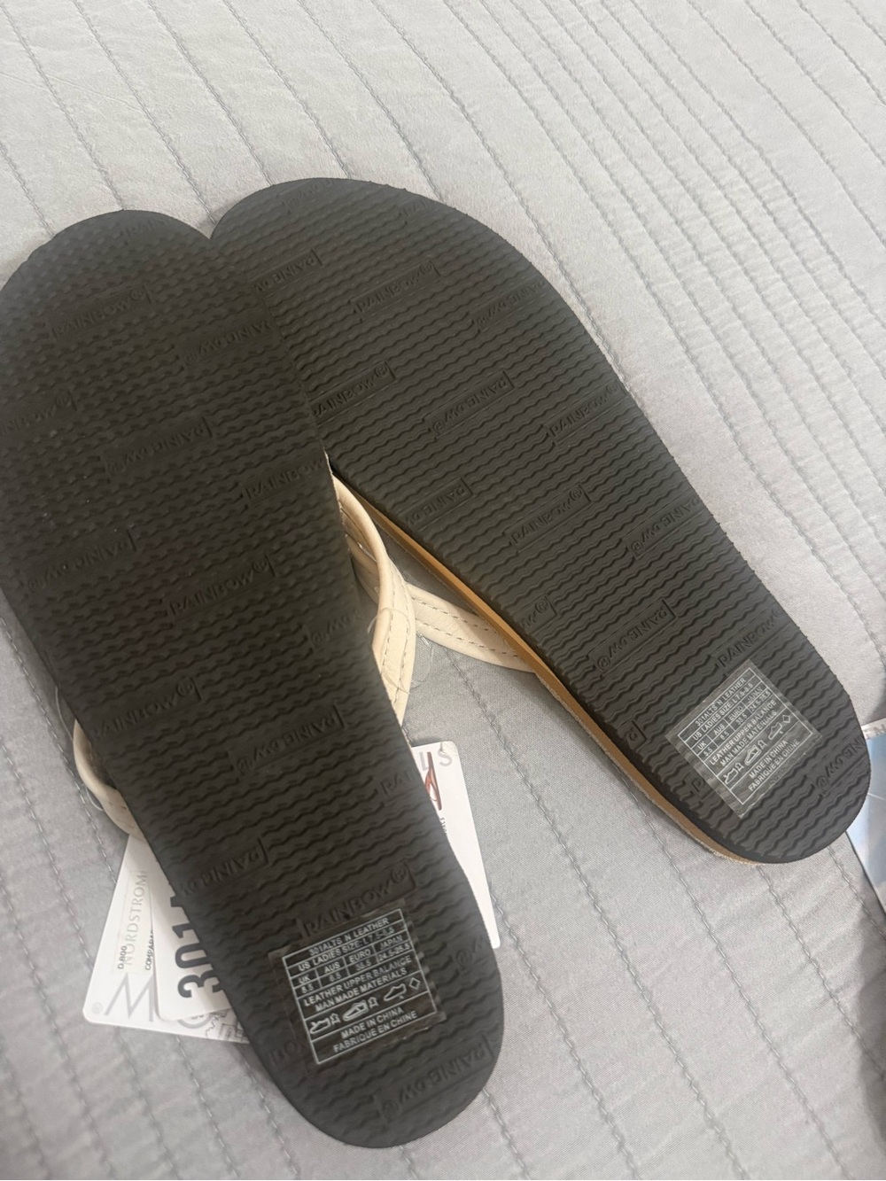 Rainbow Women’s Cream/Tan Flip Flop Sandals View 2